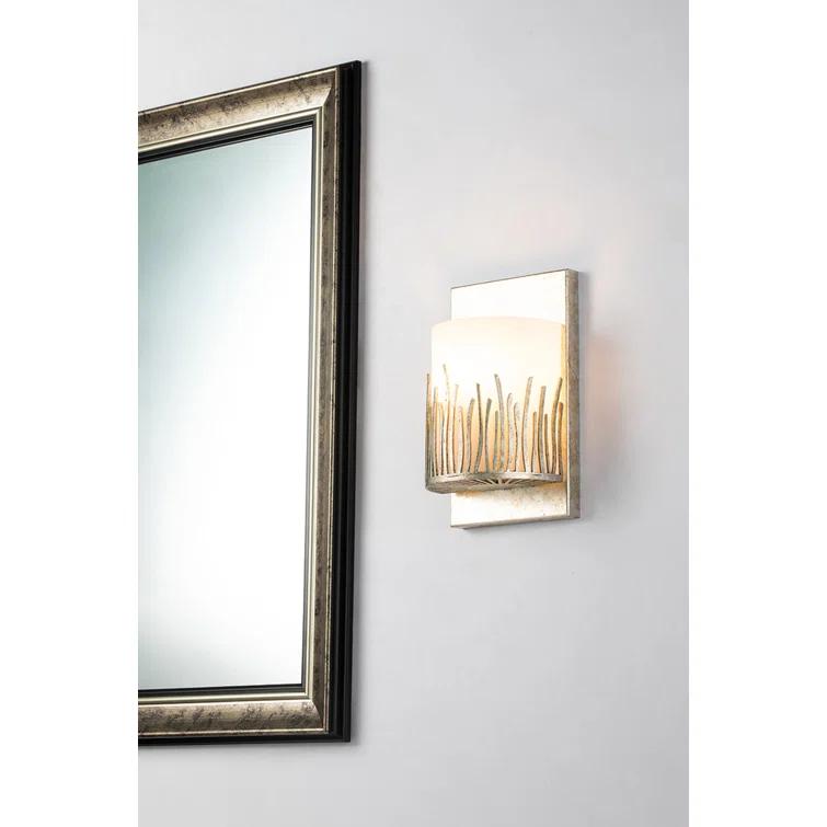 Lucas McKearn Sawgrass 1-light Metal Bath Vanity Light in Silver Leaf