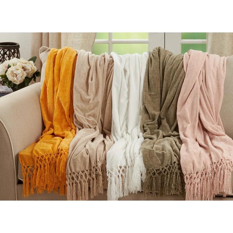 Estrid Throw