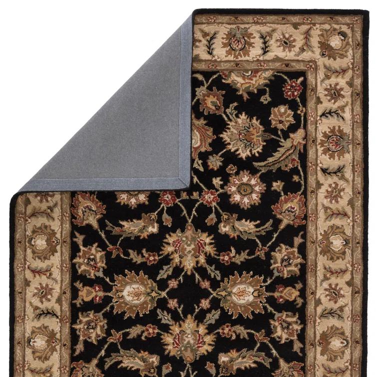 Selene Black and Beige Hand-Tufted Wool Rug 2'6" x 4'