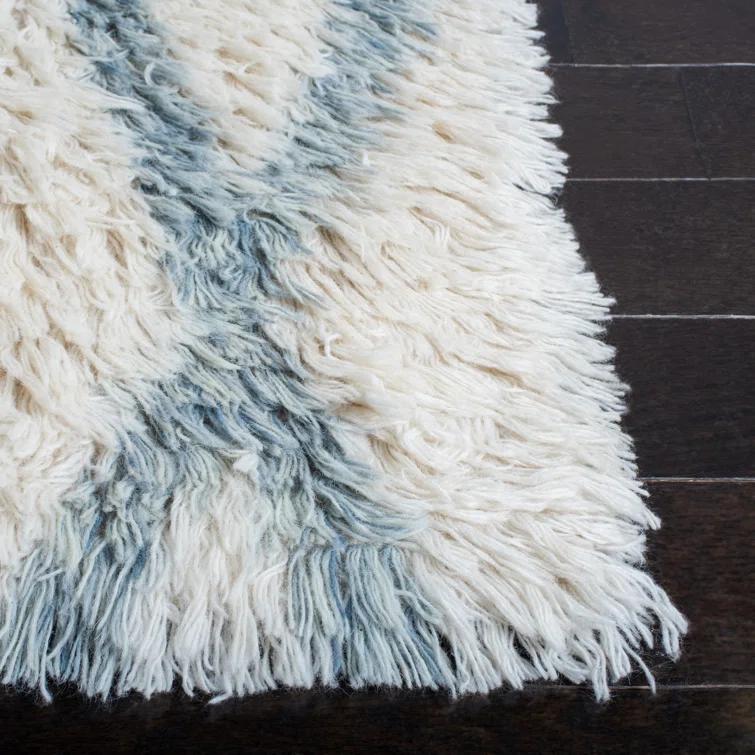 Kenya Hand Knotted 80% Wool, 20% Cotton Geometric Rug