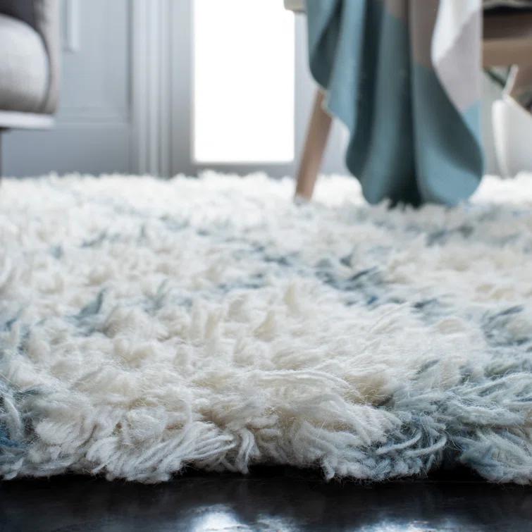 Kenya Hand Knotted 80% Wool, 20% Cotton Geometric Rug