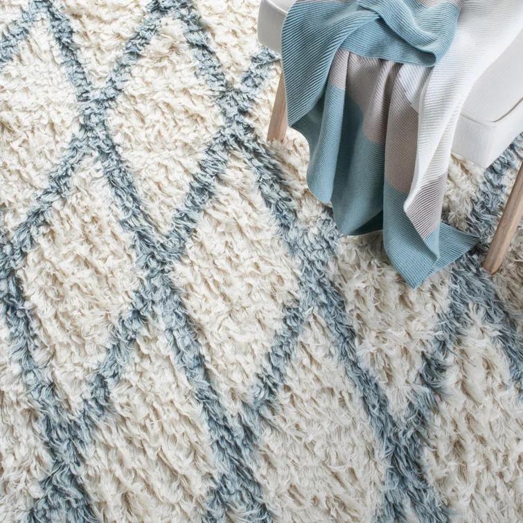 Kenya Hand Knotted 80% Wool, 20% Cotton Geometric Rug