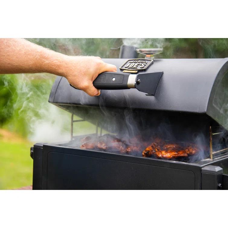 Oklahoma Joe's Rambler Tabletop Portable Charcoal Grill