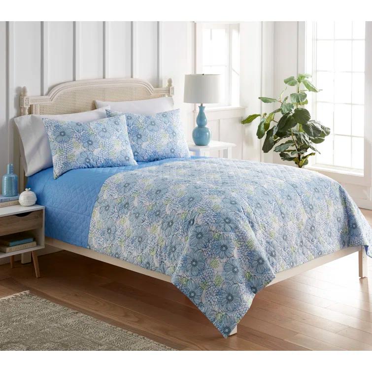 Shavel Home Products Floral Quilt Set