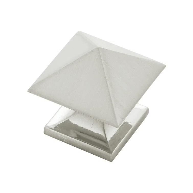 Studio Geometric Knob
