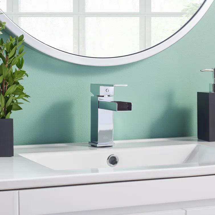 Calm Single-Hole Bathroom Faucet