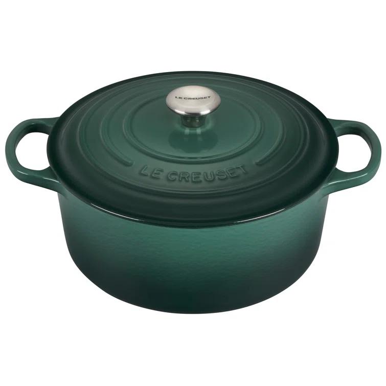 Le Creuset Signature Enameled Cast Iron Round Dutch Oven with Lid