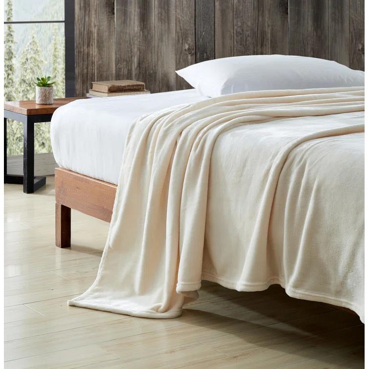 Eddie Bauer Eddie Bauer Solid Ultra Soft Plush Reversible Blanket