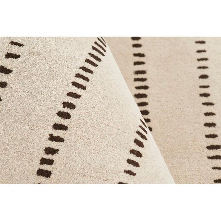 Posey Hand-Tufted Wool Rug - Ivory / 3'6" x 5'6"