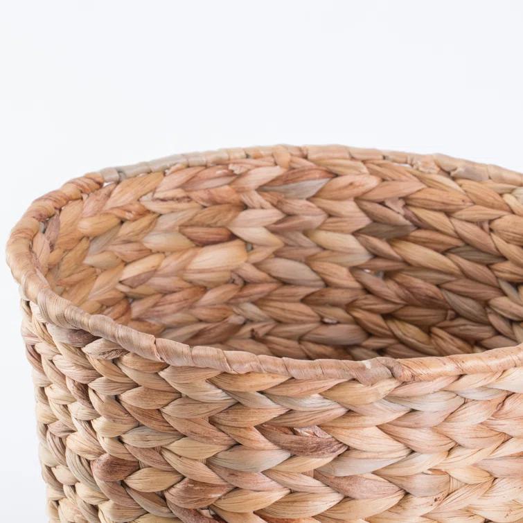 Vintiquewise Natural Wicker Water Hyacinth Open Waste Basket - 4 Gallons