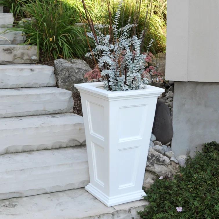 Anastasiya Polyethylene Pot Planter