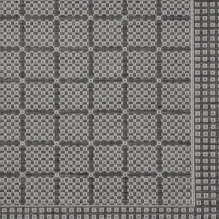 Nicole Miller New York Patio Country Luna Contemporary Geometric Indoor/Outdoor Area Rug, Black/Gray