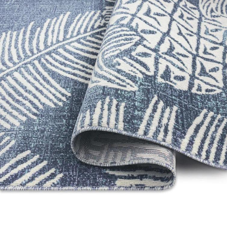 Tommy Bahama Malibu Pineapple Coastal Indoor/Outdoor Area Rug, Navy/Ivory