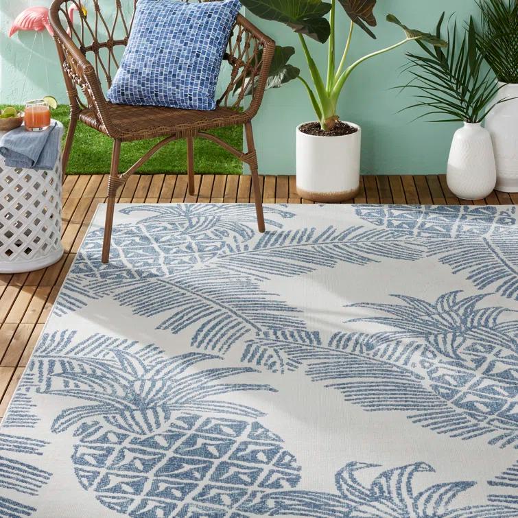Tommy Bahama Malibu Pineapple Coastal Indoor/Outdoor Area Rug, Ivory/Navy
