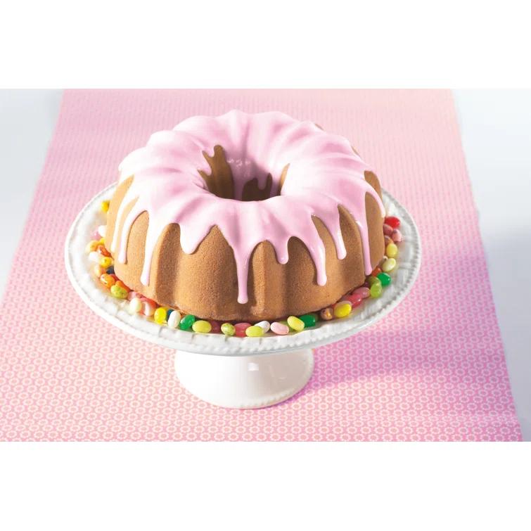 Nordic Ware Nordic Ware Bundt Anniversary 12 Cup Formed Aluminum Pan