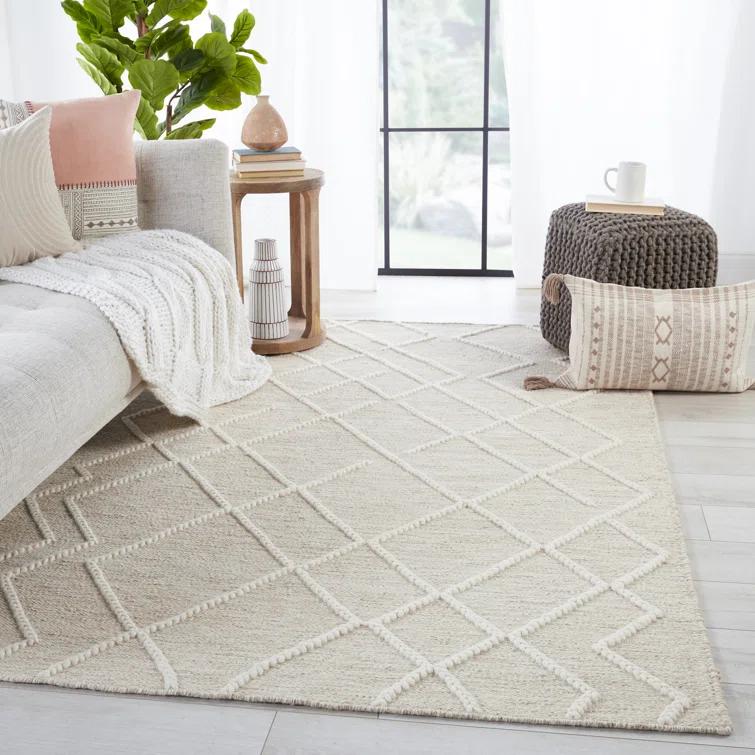 Iefan Handwoven Wool-Blend Rug - 5' x 8'
