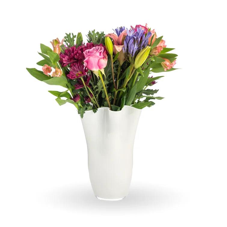 Ruffle Glass Table Vase