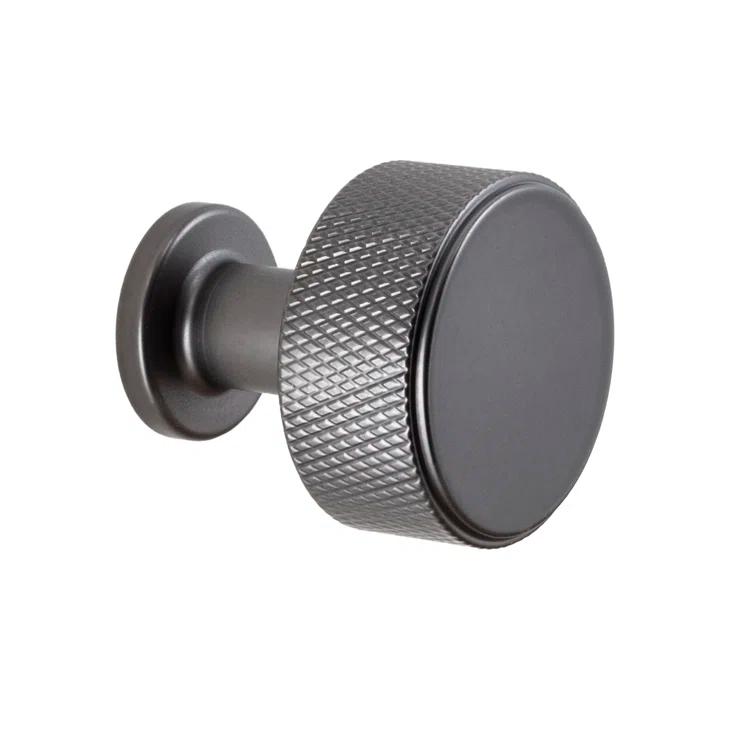 Kent Knurled Round Knob