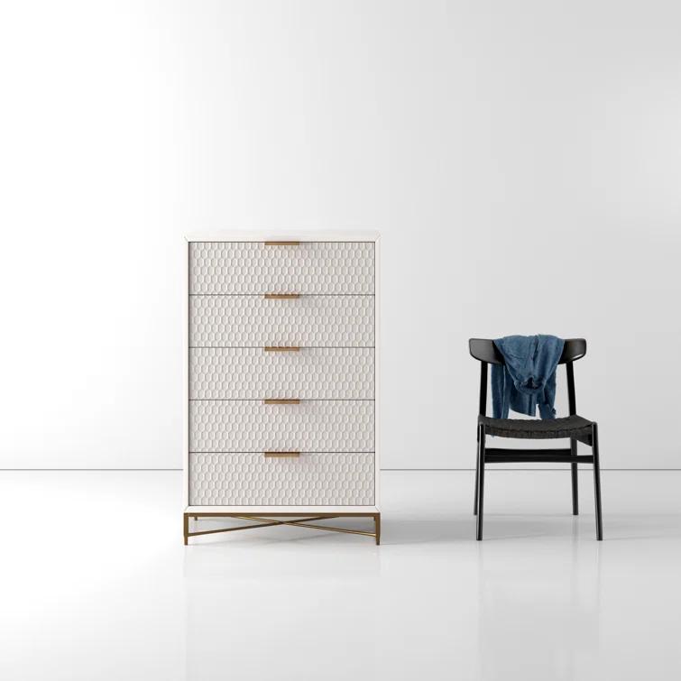 Capra 5 - Drawer Dresser