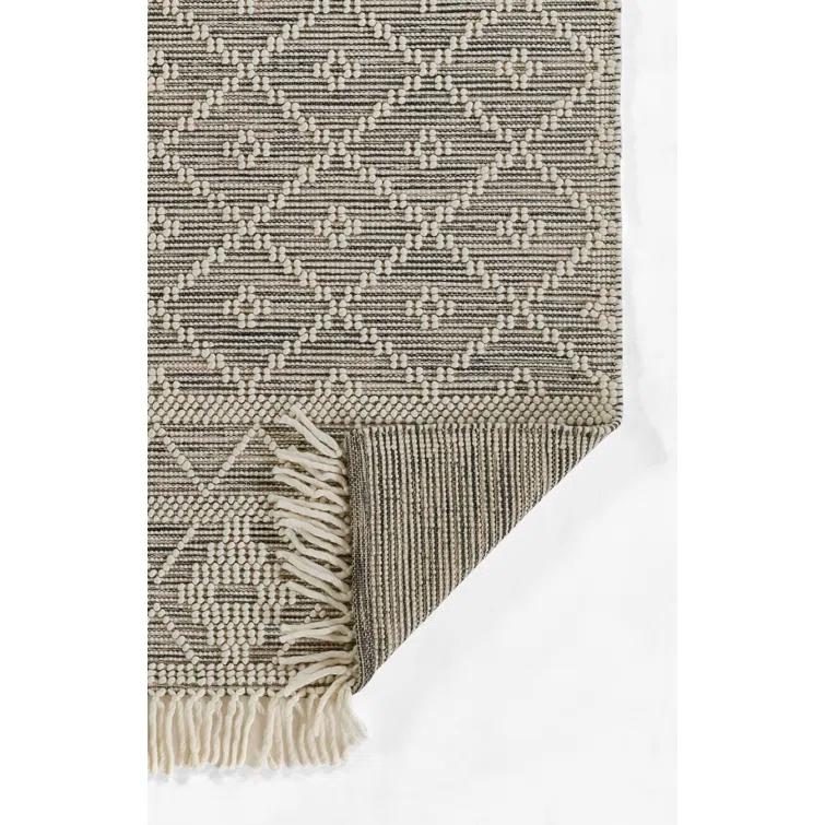 Momeni Boulder Hand Woven Wool and Cotton Geometric Charcoal Area Rug 2' X 3'