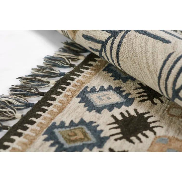 Momeni Tahoe Hand Tufted Wool Transitional Ivory Area Rug 2' X 3'
