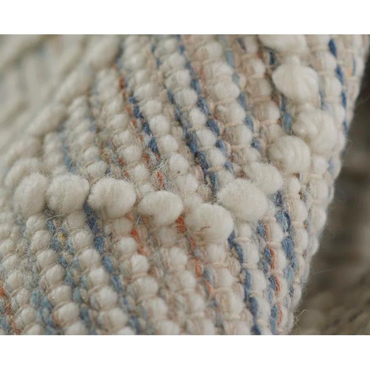 Aeson Handwoven Wool Rug - 9' x 12'