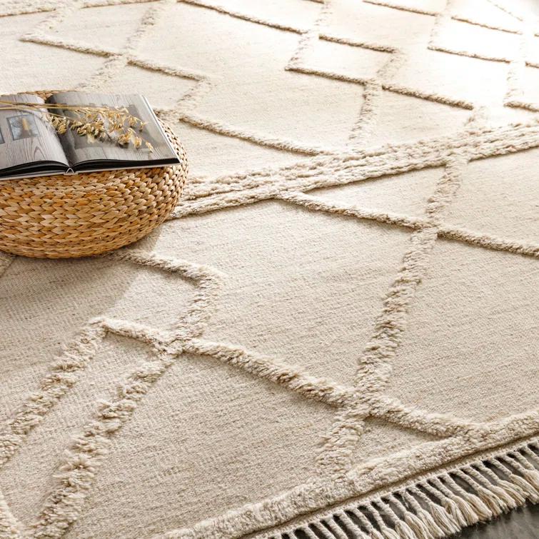 Taura Hand-Knotted Wool Rug - 2' x 3'