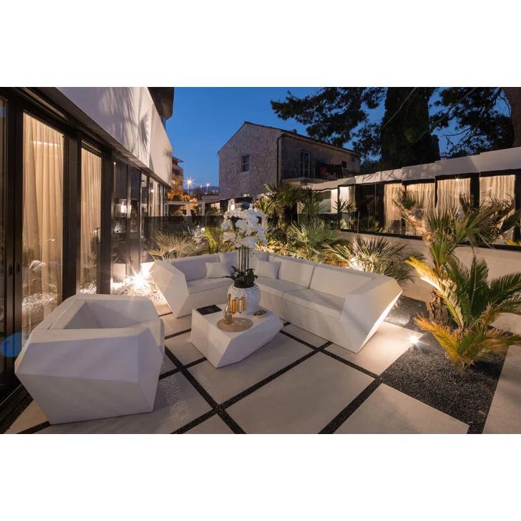 Faz - Resin Lounge Chair - Basic