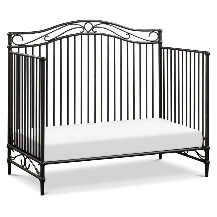 Million Dollar Baby Classic Noelle 4-In-1 Convertible Crib