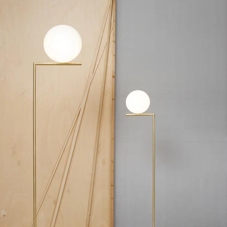 IC Task Floor Lamp
