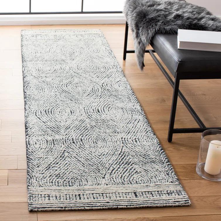 SAFAVIEH Abstract Caelestinus Geometric Wool Area Rug, Ivory/Chocolate, 3' x 5'