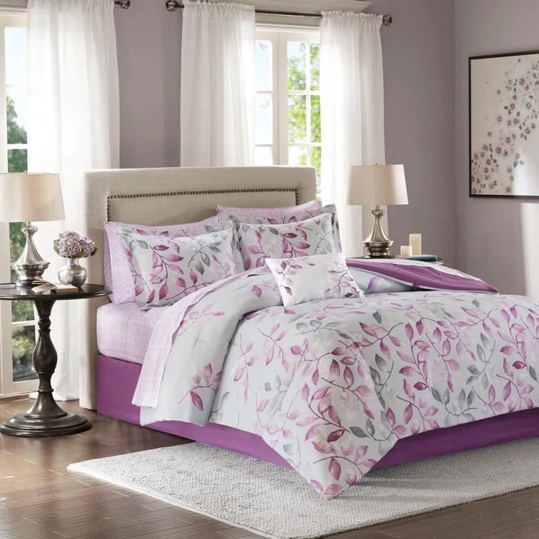 Lafael Purple/White Microfiber Reversible Traditional Comforter Set with Cotton Bed Sheets