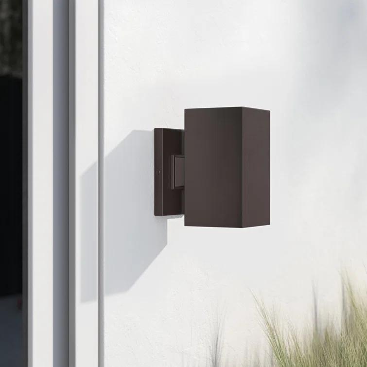 Lennart Outdoor Sconce - Bronze / 9"H