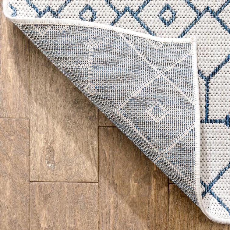 Marshanna Nord Trellis Light Blue Indoor/Outdoor Flat-Weave Area Rug