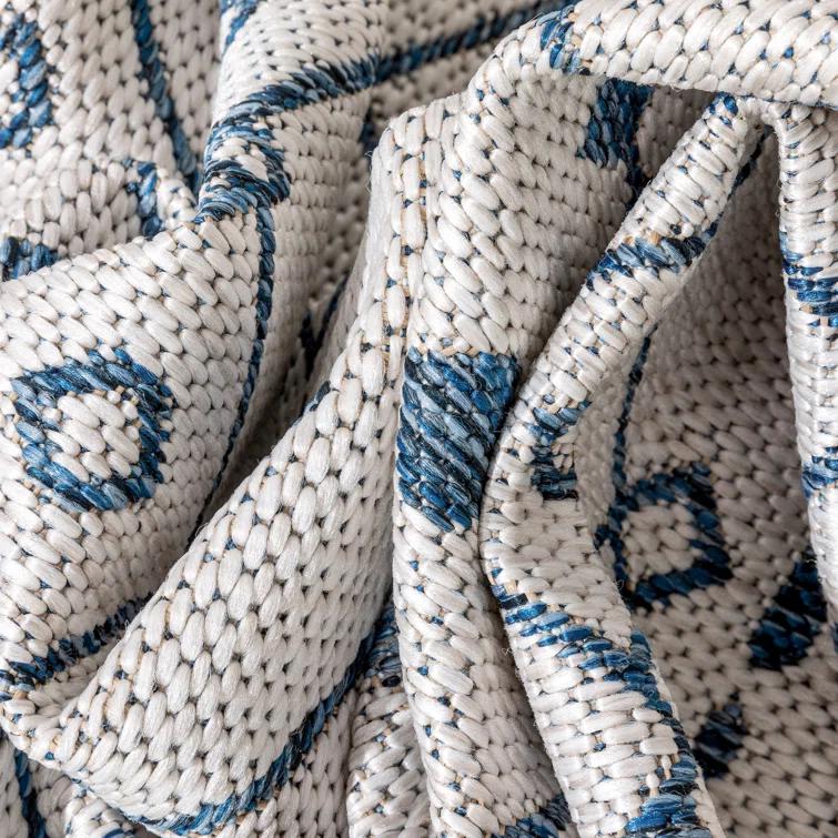 Marshanna Nord Trellis Light Blue Indoor/Outdoor Flat-Weave Area Rug