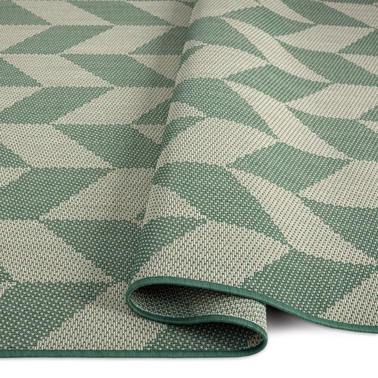 NICOLE MILLER NEW YORK Patio Country Calla Herringbone Indoor/Outdoor Area Rug, Beige/Green