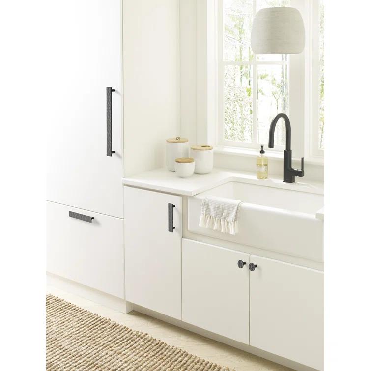 Kamari 3 3/4" Center to Center Bar Pull