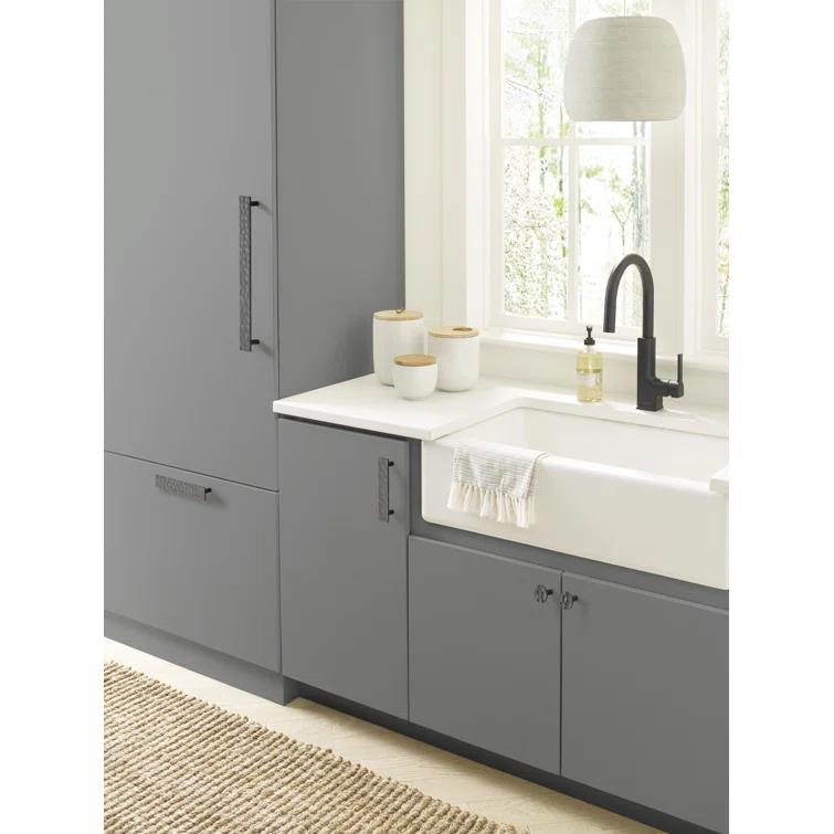 Kamari 3 3/4" Center to Center Bar Pull