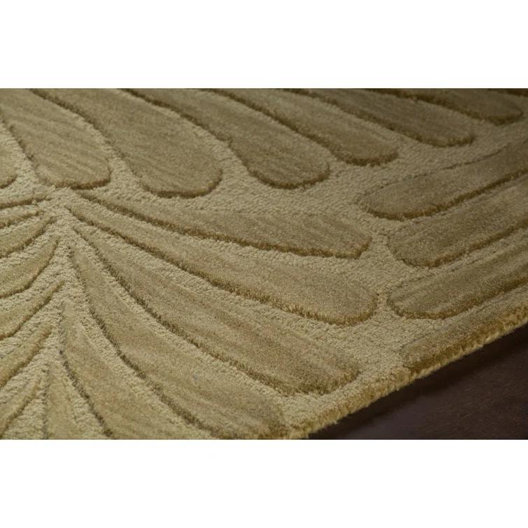 Yelena Wool Floral Indoor Rug