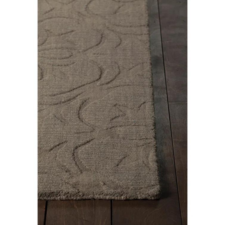 Rekha Patterned Tranditional Brown Area Rug