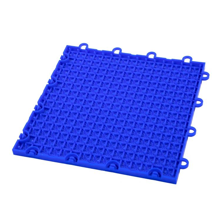 12"x12" Interlocking Outdoor Tiles