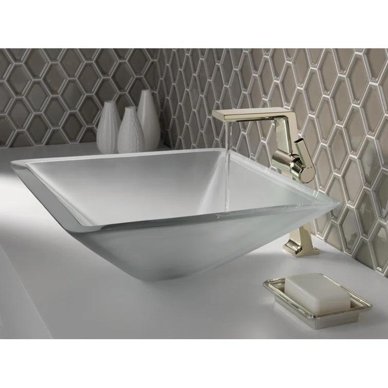 Pivotal Single Hole Bathroom Faucet with Drain Assembly and Diamond™ Seal Technology