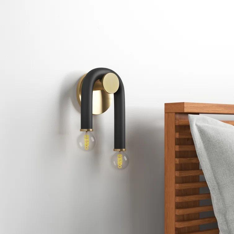 Jeffery Sconce
