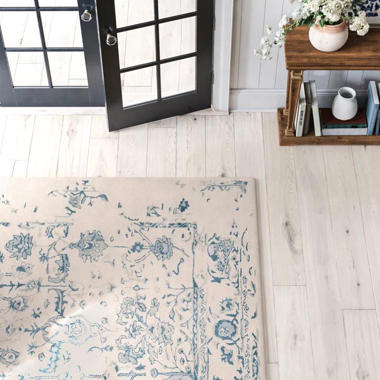 Sidney/Sydney Wool Floral Rug