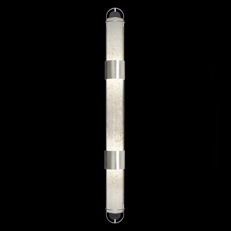 Bond LED Wallchiere