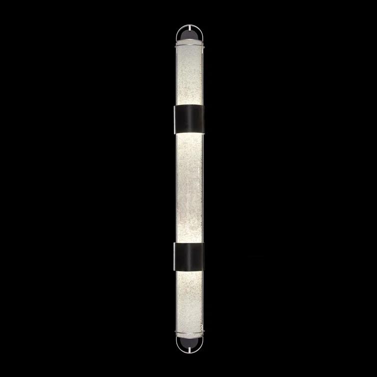 Bond LED Wallchiere