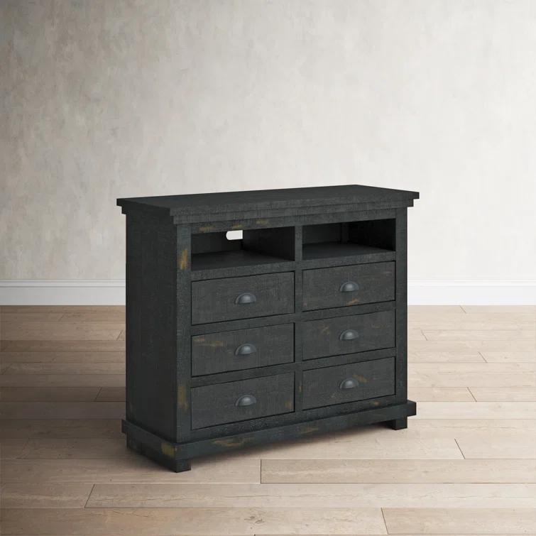 Wolferstorn 6 - Drawer Double Dresser