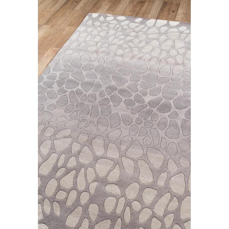 Cobos Animal Print Handmade Tufted Wool Silver Area Rug