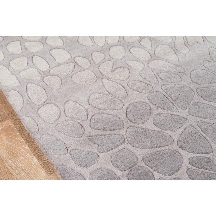 Cobos Animal Print Handmade Tufted Wool Silver Area Rug