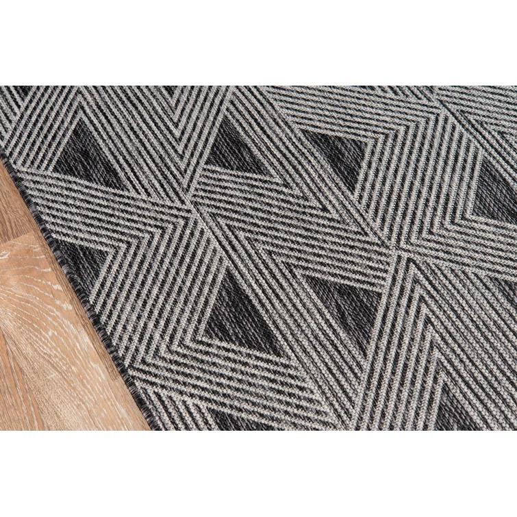 Novogratz Como Machine Made Indoor/Outdoor Rug